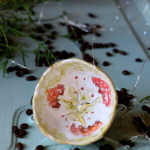 Ręcznie robiona miseczka – malowane muchomorki, idealna na przystawki, cukier i inne 1.