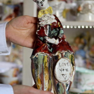 Płaska figura kota w spodniach z napisem „Love You” – dekoracja ścienna z urokiem 2