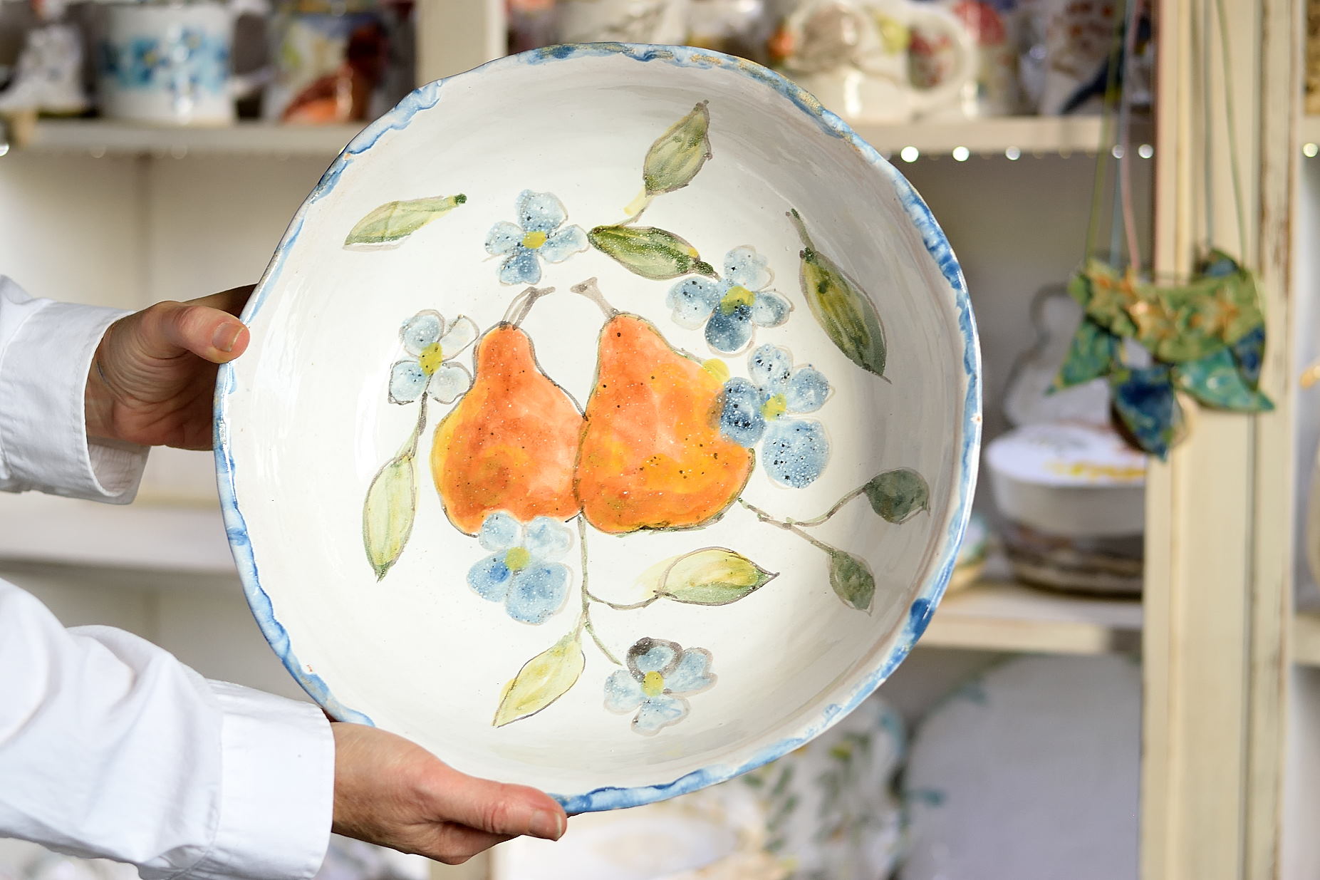 Duża ceramiczna misa z motywem gruszek. - obrazek 6