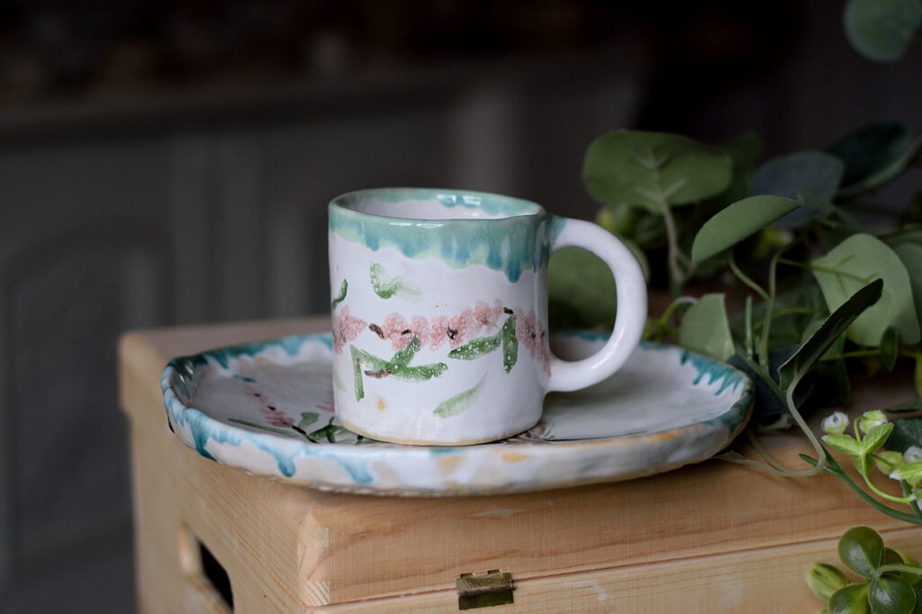 Komplet ceramiczny kubek i duży talerz 2.